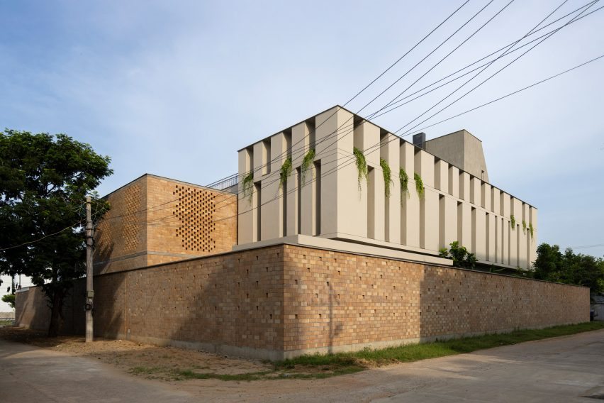 Twilight House by Spacefiction Studio