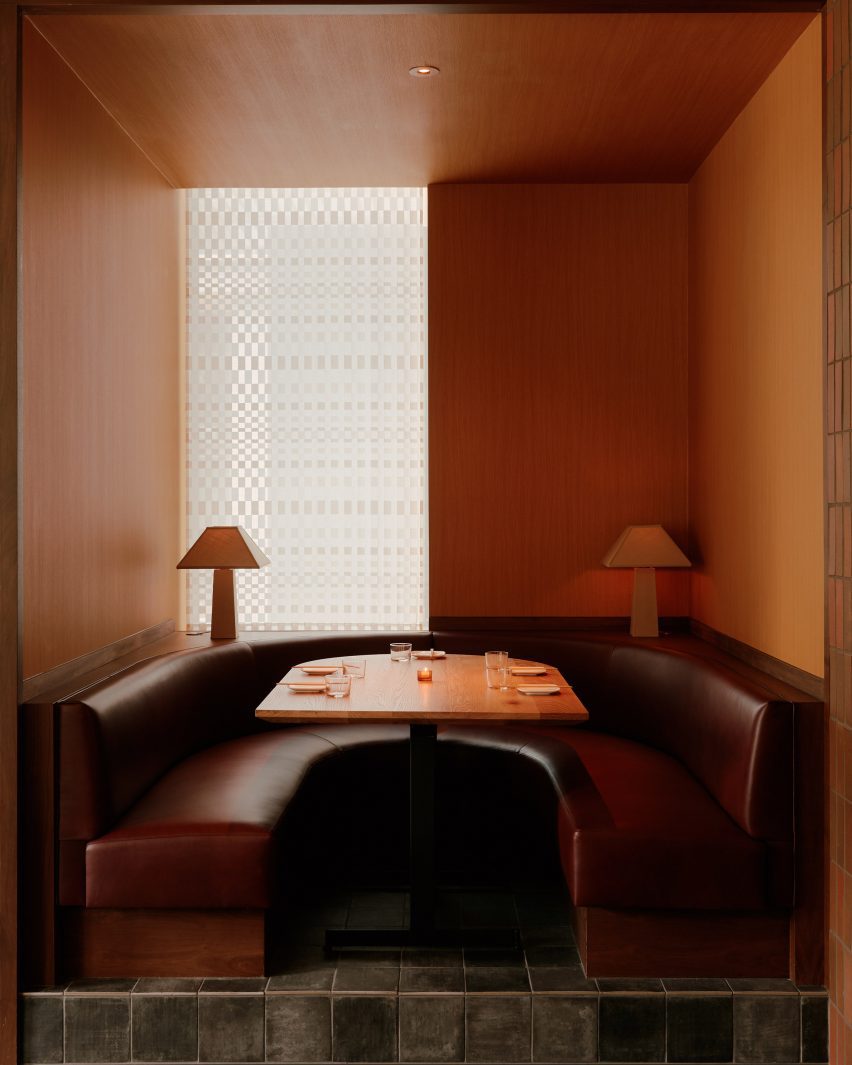 Uchi DC by Islyn Studio