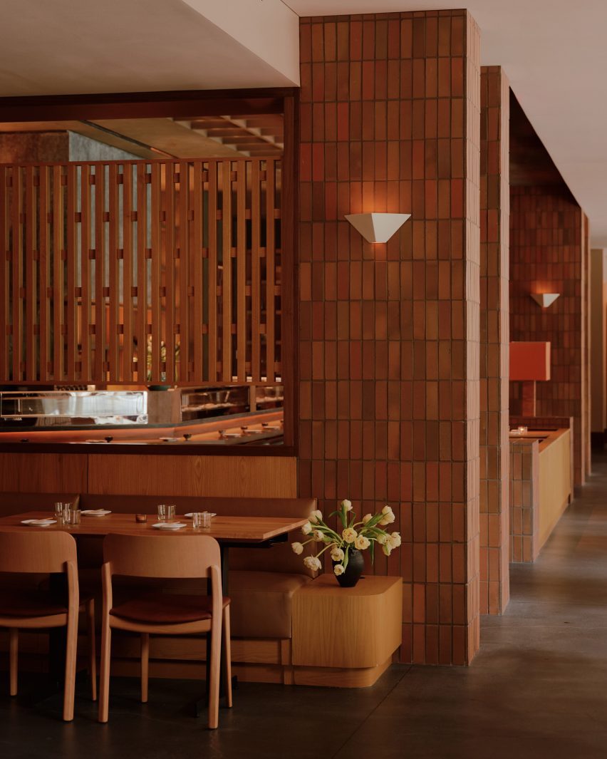 Uchi DC by Islyn Studio