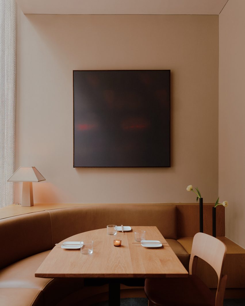 Uchi DC by Islyn Studio