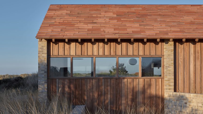 House on a Dune by Unknown Architects