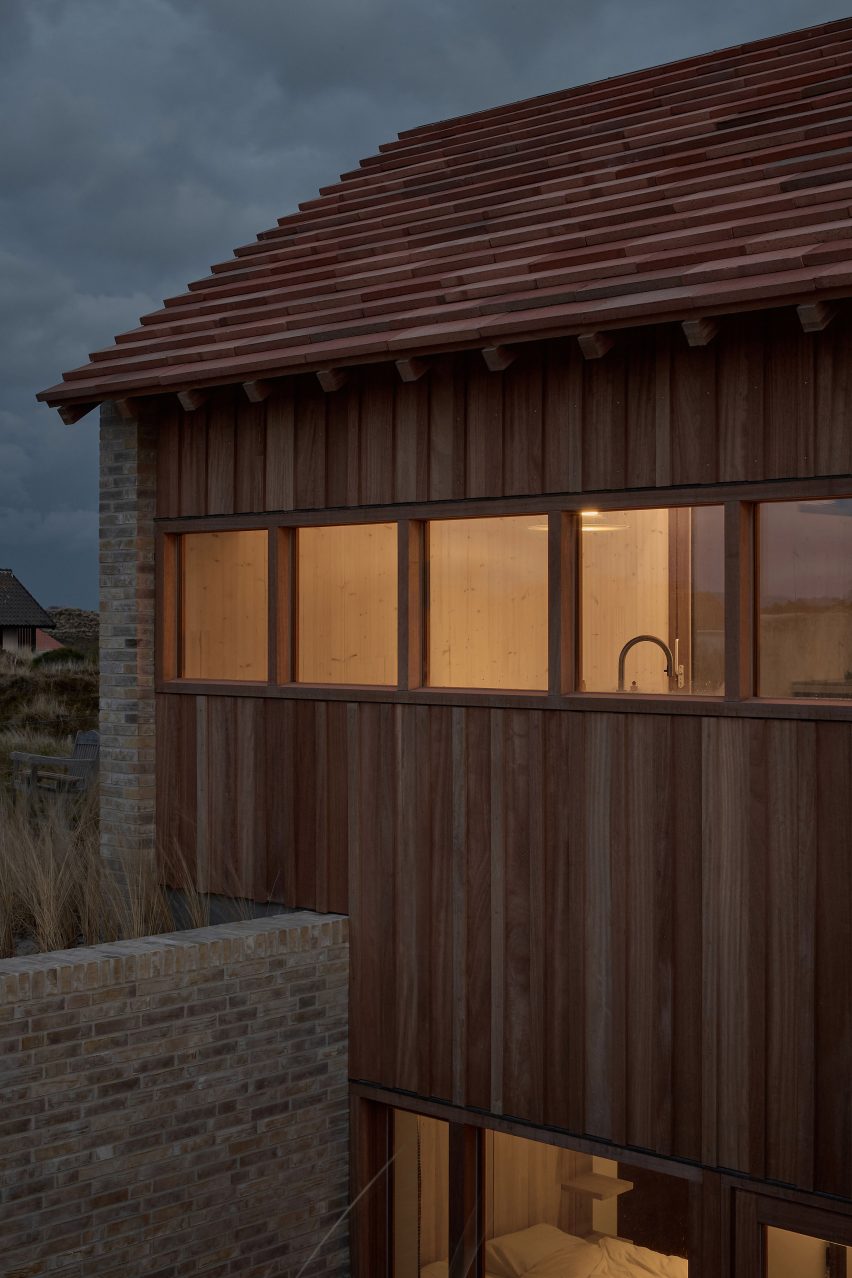 House on a Dune by Unknown Architects