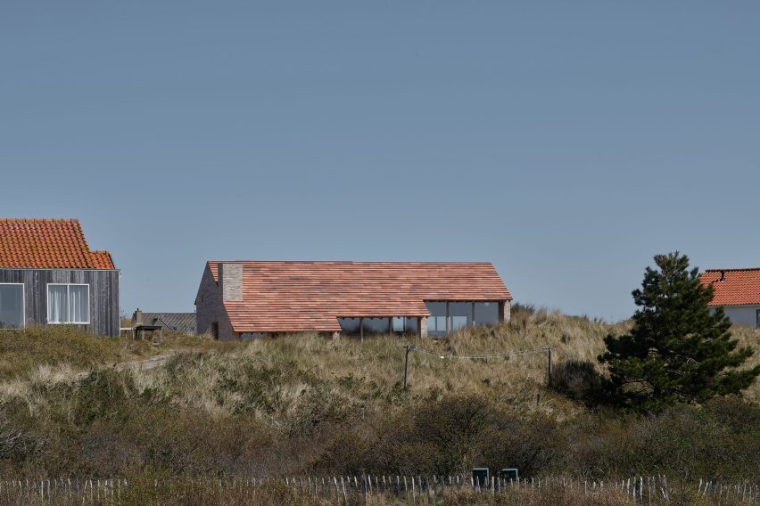 House on a Dune by Unknown Architects