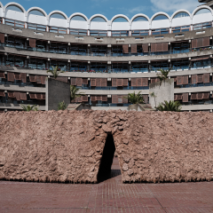 Delcy Morelos creates 30-tonne earthen installation informed by a mother’s womb for the Barbican