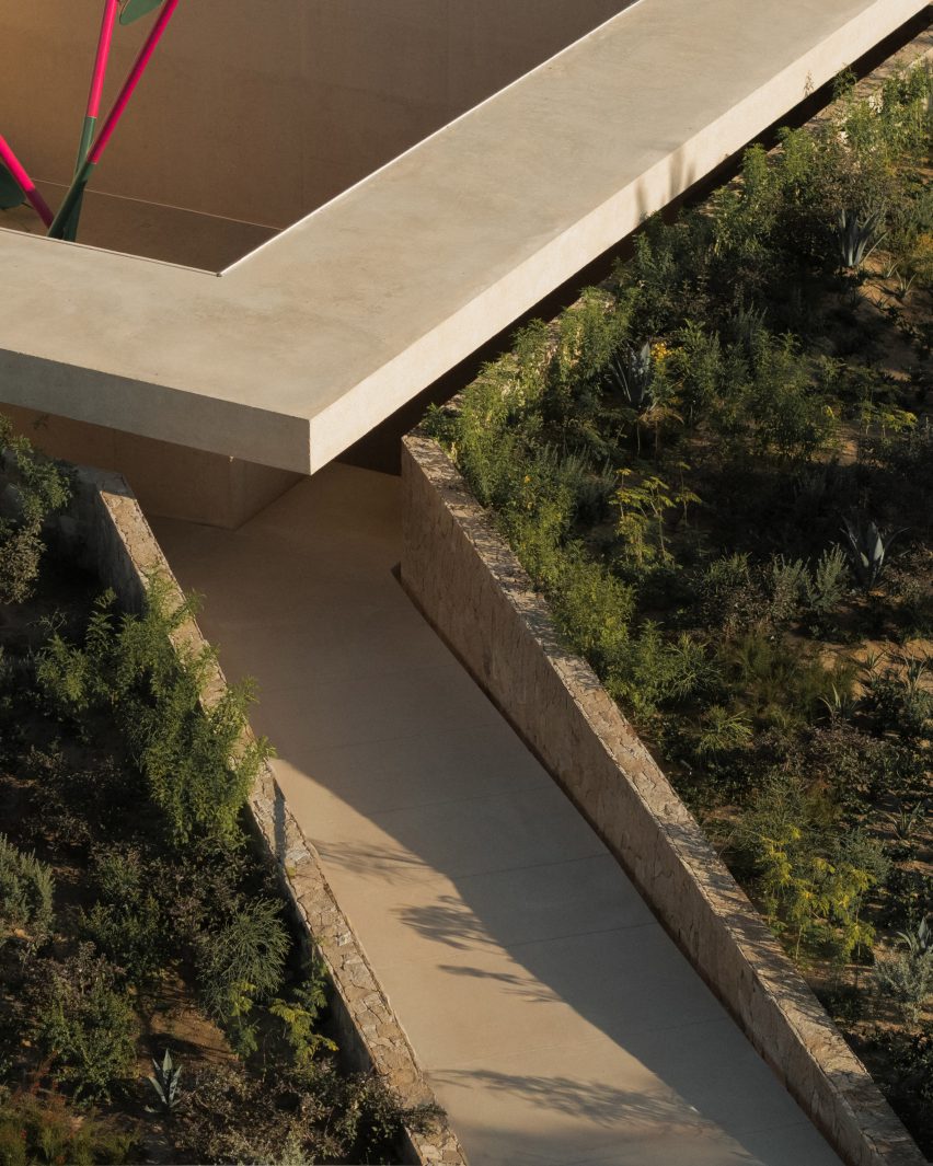 Arte Abierto Baja by Sordo Madaleno Arquitectos