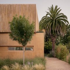 Casa JR by Gonzalo Bardach
