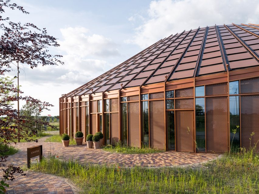 Dymak HQ by BIG