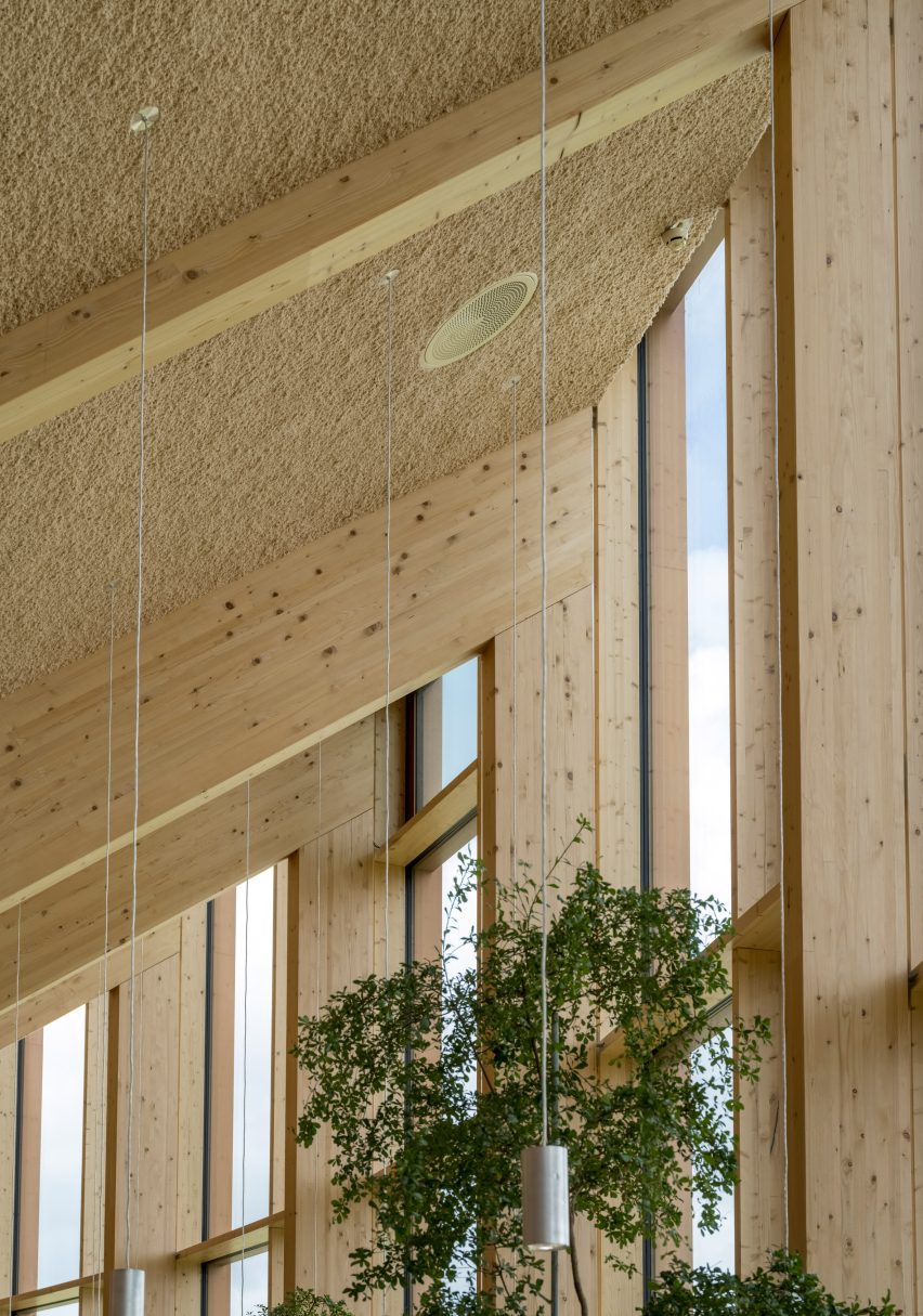 Dymak HQ by BIG