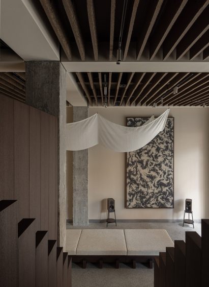 Showroom with textile details