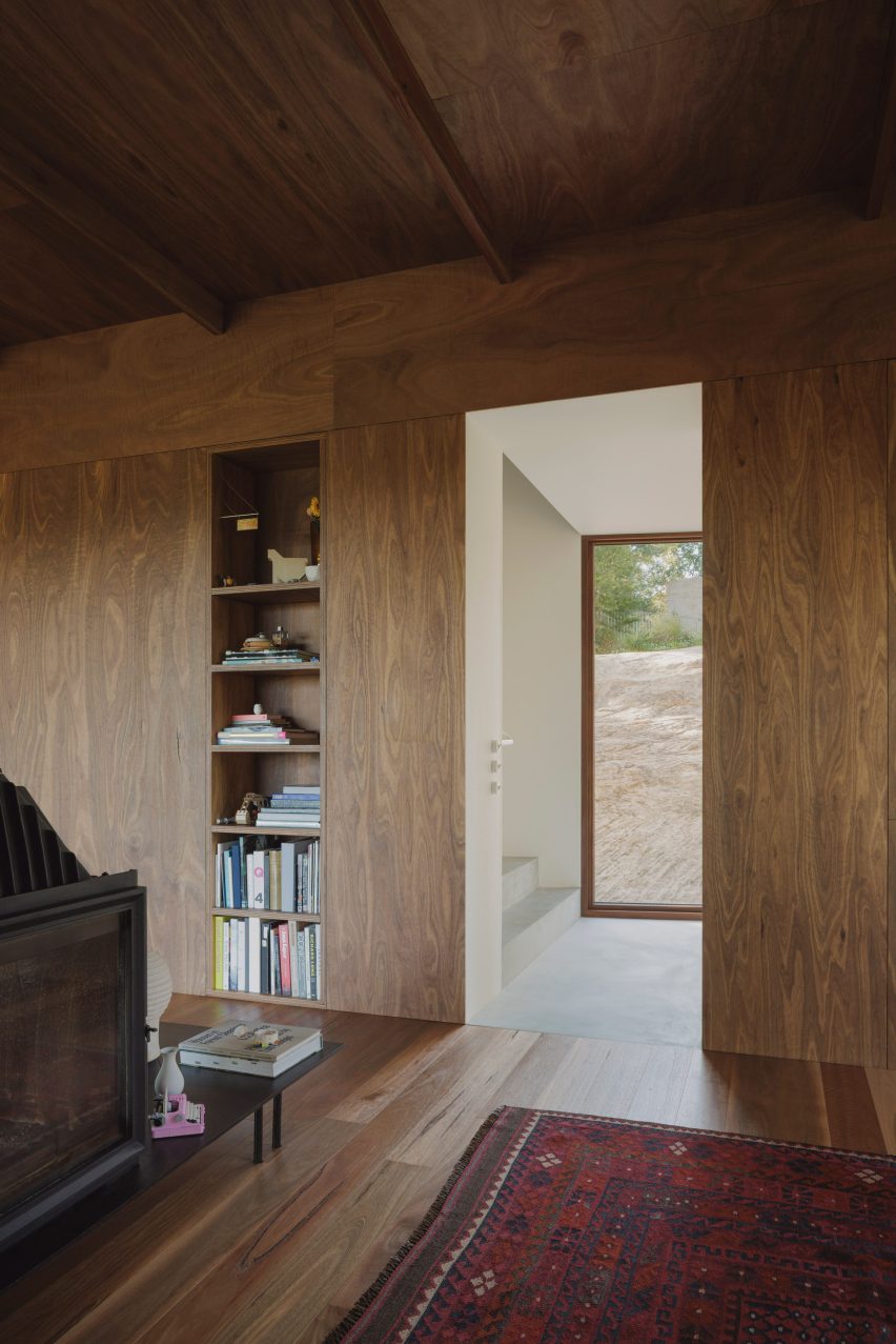 living area in EA House by Bokey Grant