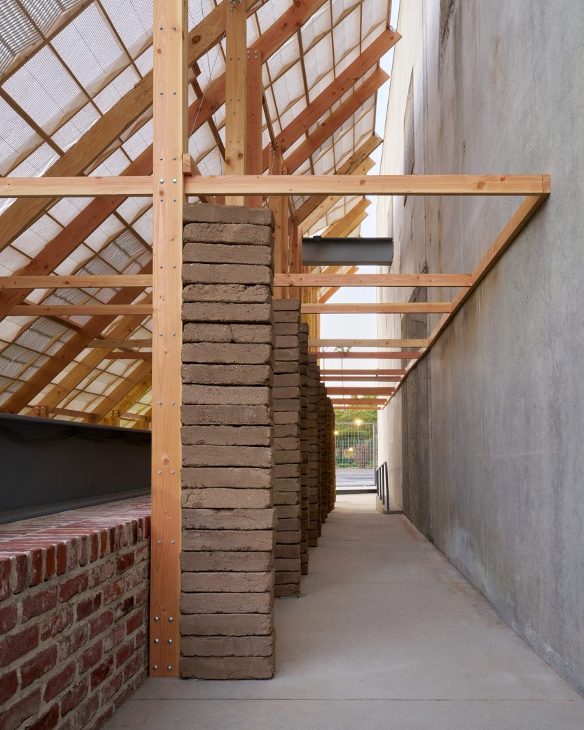 Earthen Comforts shade pavilion