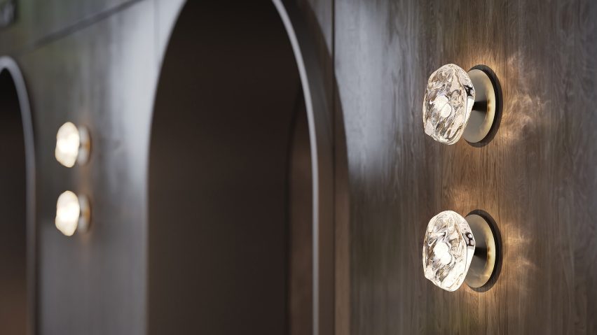 Flo wall light by Soktas