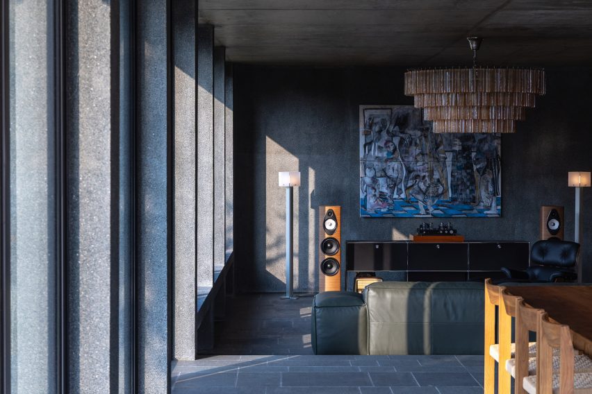 Multi-generational home in Vietnam by Inrestudio