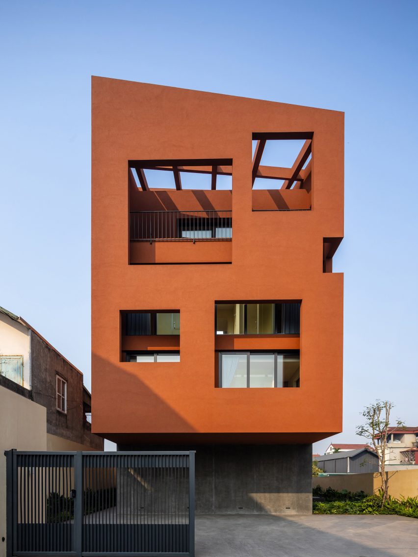 Multi-generational home in Vietnam by Inrestudio