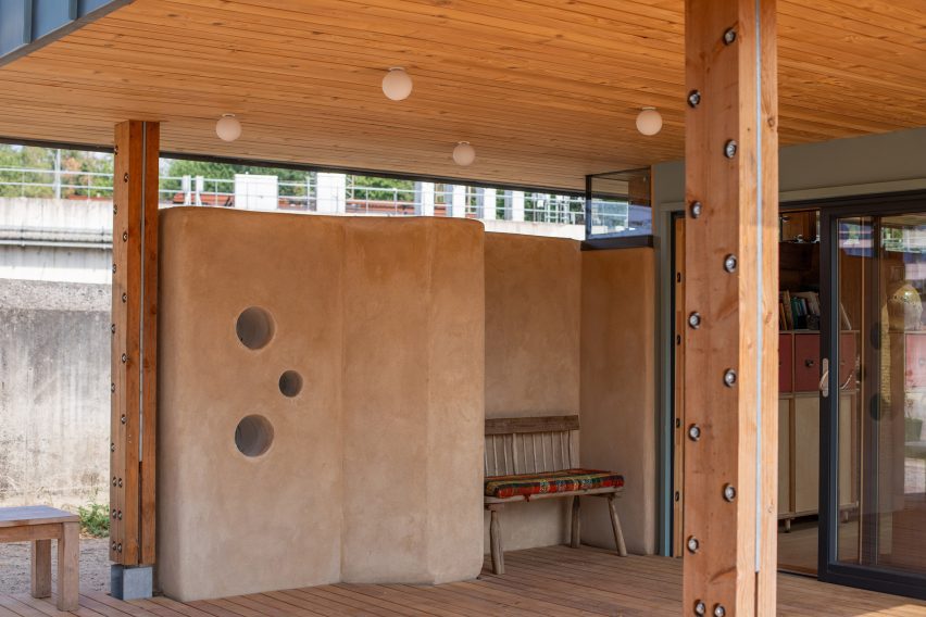 Triangle Site by Jan Kattein Architects