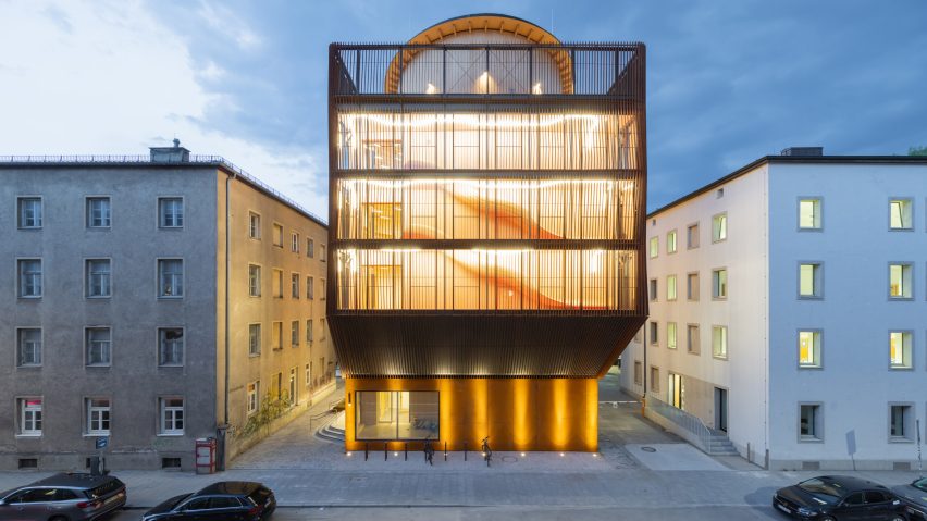 Kinderoase an der TUM by Kéré Architecture