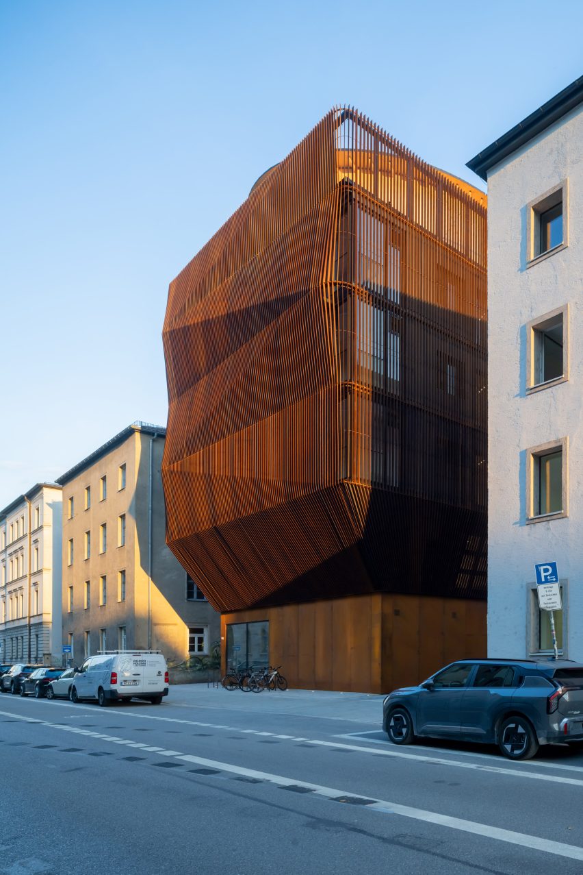 Kinderoase an der TUM by Kéré Architecture