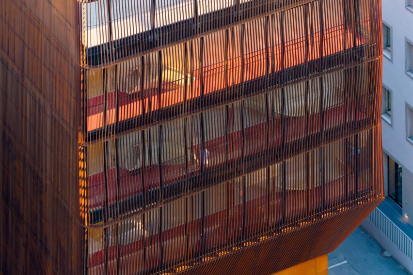 Kinderoase an der TUM by Kéré Architecture
