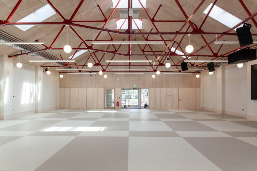 LifeLine Community Centre by Assemble