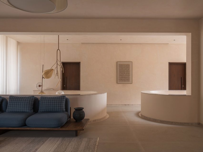 LJ House by Studio Saransh