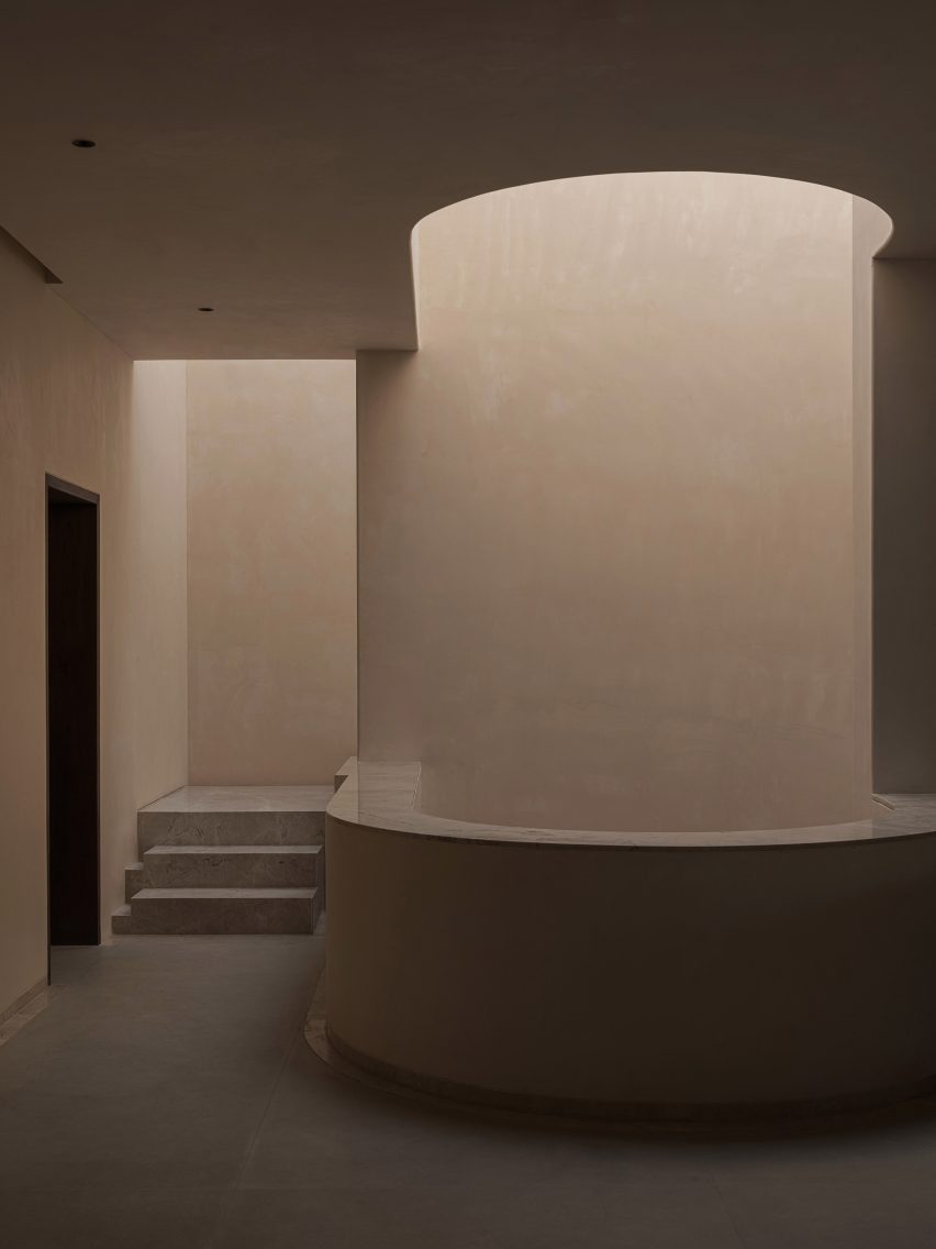 LJ House by Studio Saransh