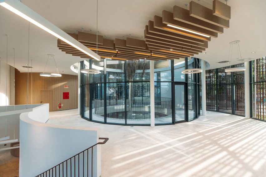 Luanda library interior