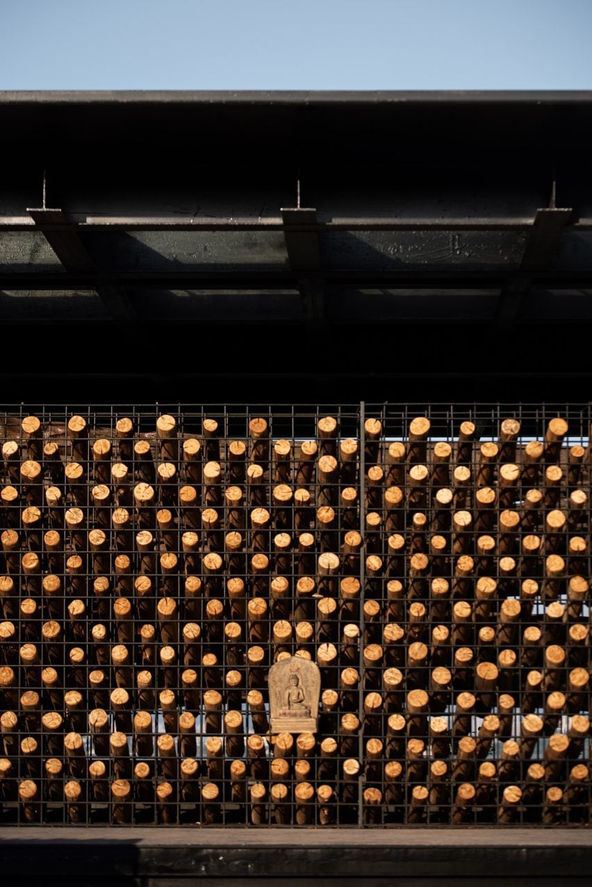 Nanhai Buddha Pavilion by DoDesign