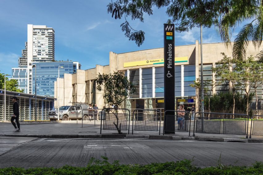 Sao Paolo Pinheiros Station exterior