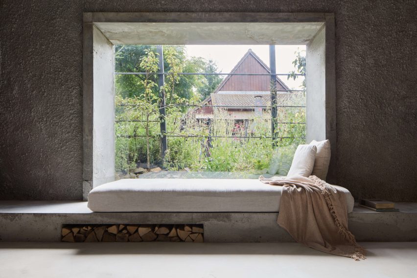 Panoší Újezd Summer House by Lenka Milerová Architektka
