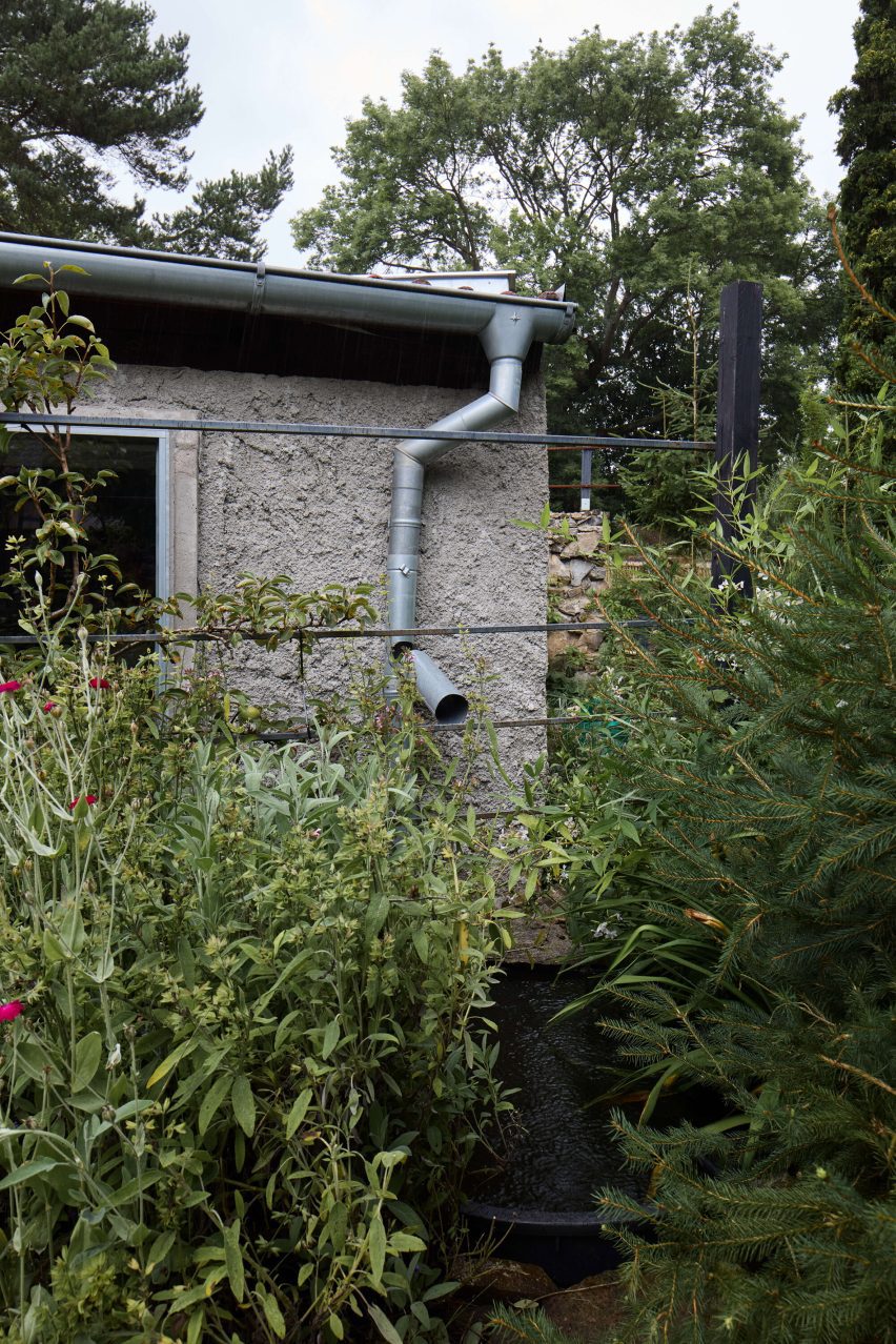 Panoší Újezd Summer House by Lenka Milerová Architektka