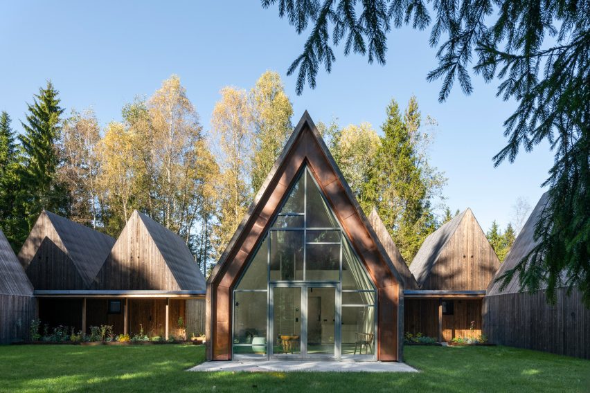 Sanctum nature retreat by Arches