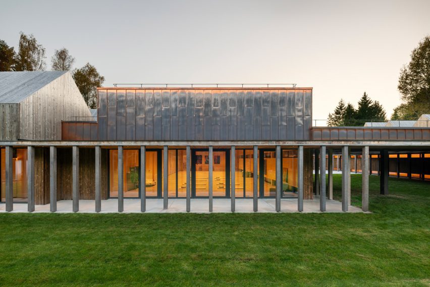 Sanctum nature retreat by Arches