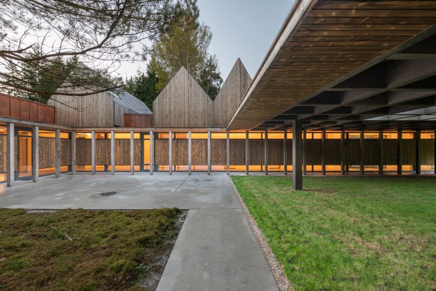 Sanctum nature retreat by Arches