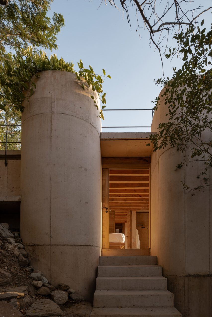 Casa Diez Pies by Studio Font