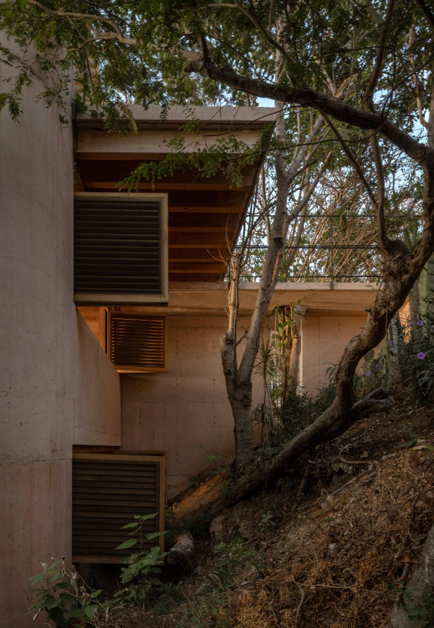 Casa Diez Pies by Studio Font