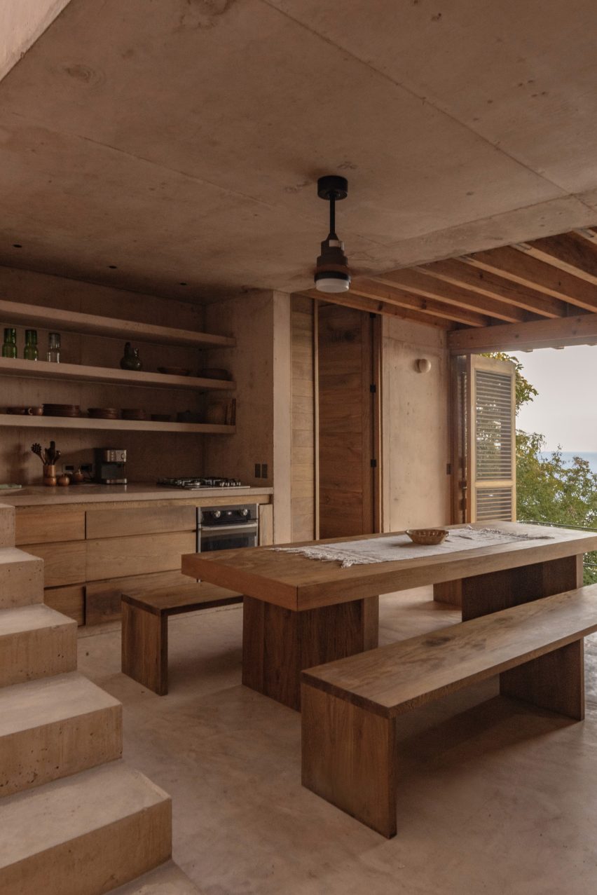 Casa Diez Pies by Studio Font