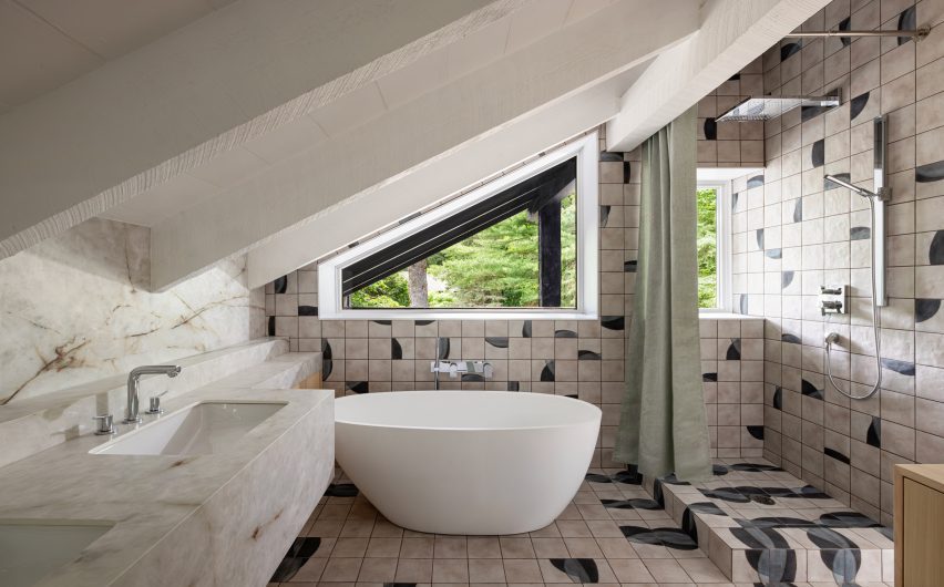 Uufie Belfountain House