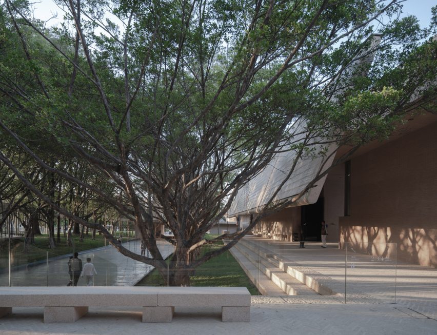 Aranya Art Centre Guangzhou by Vector Architects