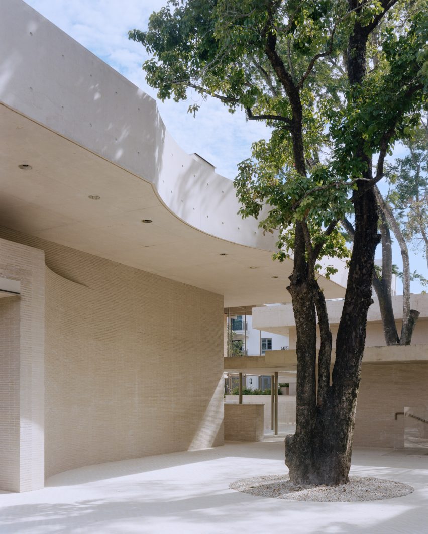 Aranya Art Centre Guangzhou by Vector Architects
