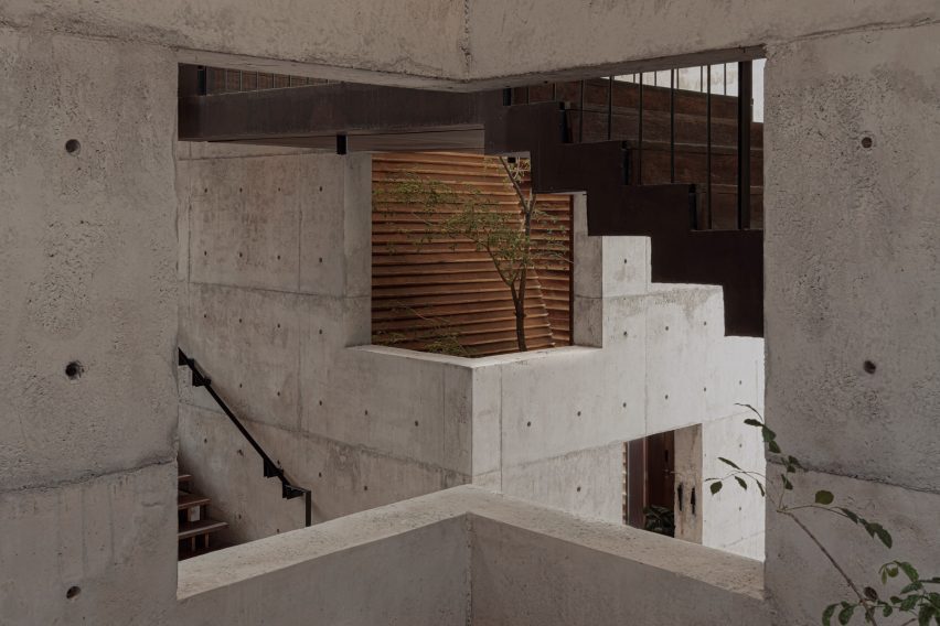 Waankarn by Studio Locomotive