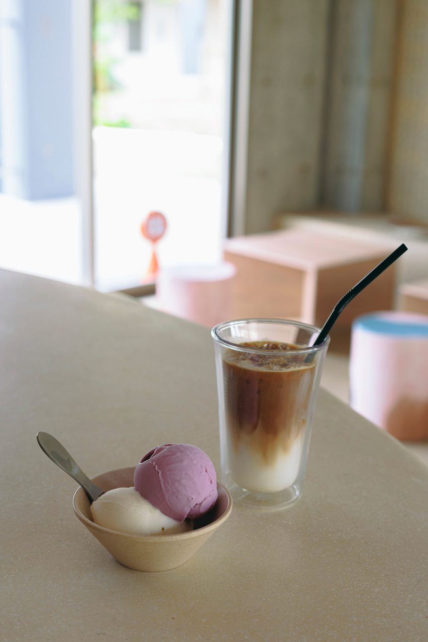 SR Ice Cream Miyakojima by Kii