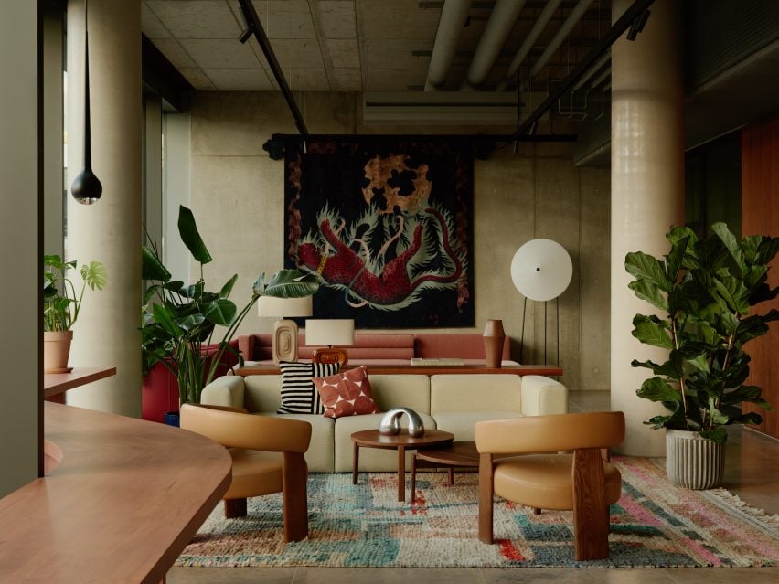 Coworking Spaces at C1 Central One Alexanderplatz-Berlin by Bruzkus Greenberg