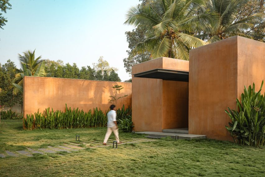 Aalok Farmhouse by Nodecraft Studio