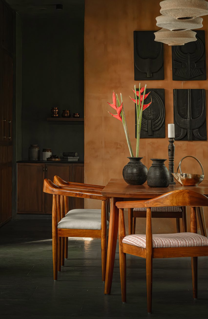 Aalok Farmhouse interiors by Nodecraft Studio