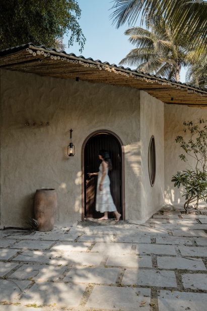 Exterior view of retreat by AKSH Architects
