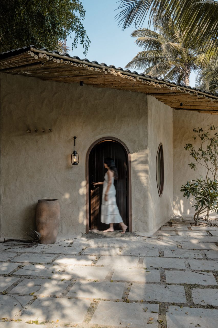 The Earthen Retreat by AKSH Architects