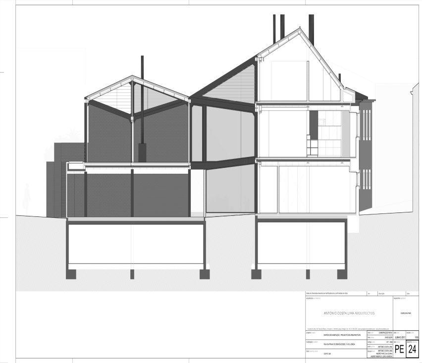 Section of Praia do Bom Sucesso by António Costa Lima Arquitectos