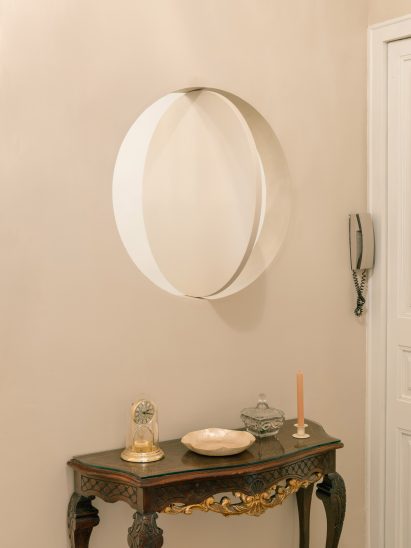Rounded window