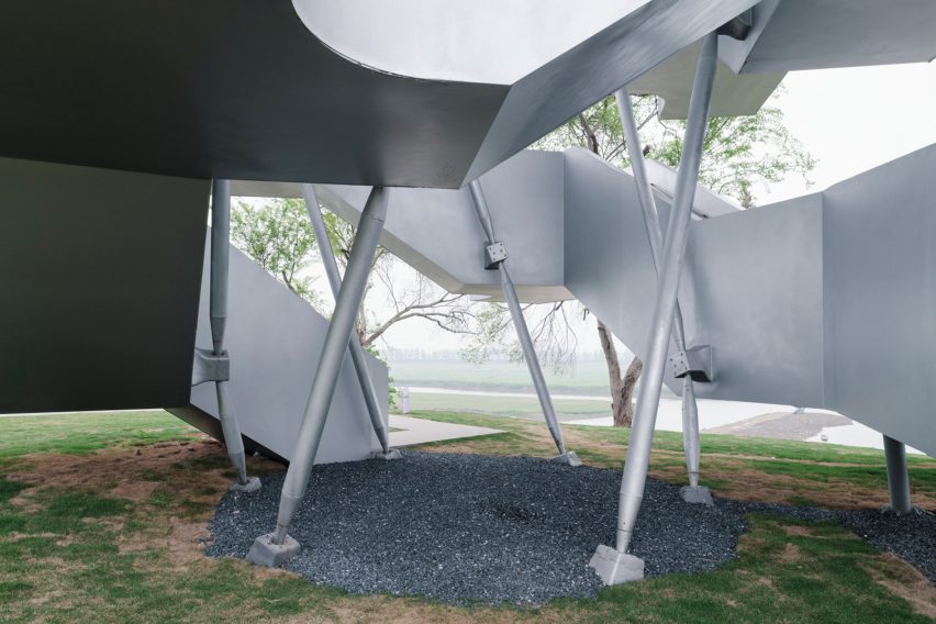 Chenhu Migratory Bird Observation Tower by Xiang Architects