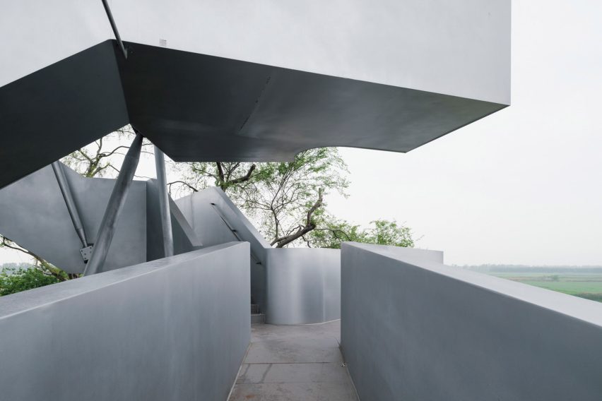 Chenhu Migratory Bird Observation Tower by Xiang Architects